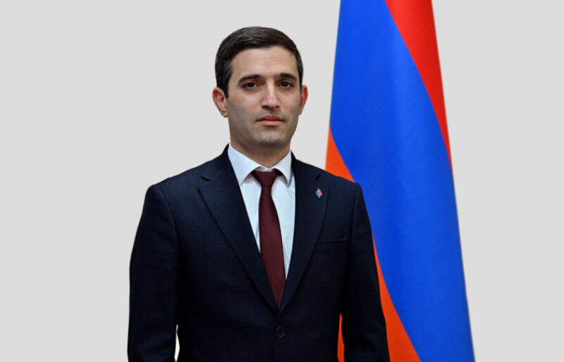 1 ընտանիքից 3 հոգով ՊԵԿ-ում են աշխատում. ունեցվածքի հետքերով. «Ժողովուրդ»