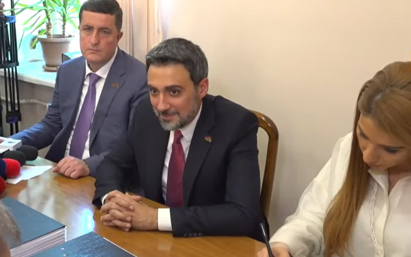 «Ուժեղ Հայաստան»-ը ԿԸՀ է ներկայացրել ընտրությունների մասնակցության առաջադրման փաստաթղթերը