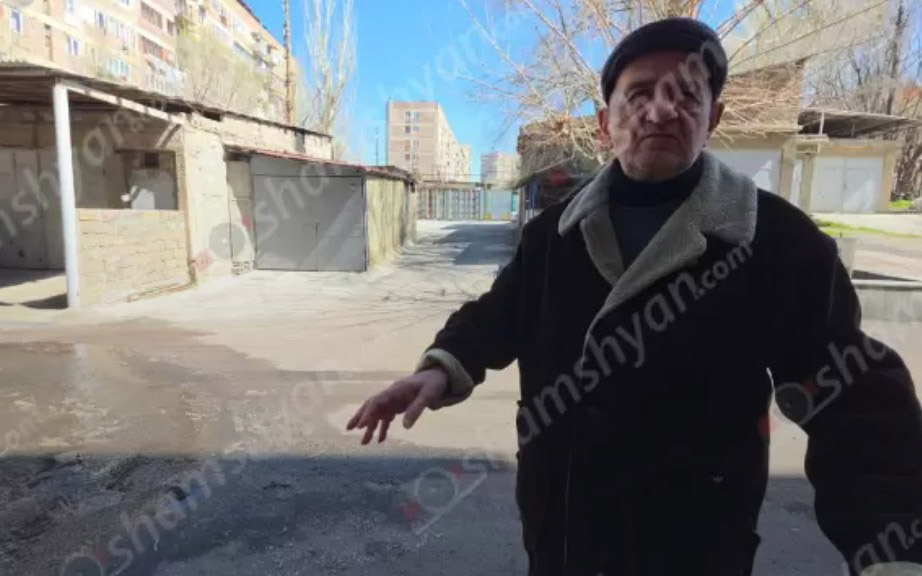 Նոր Նորքում դիտահորից կեղտաջրերի դուրս թափվելու պատճառով գարշահոտություն է տարածվել. պատկան մարմինները քայլ չեն անում