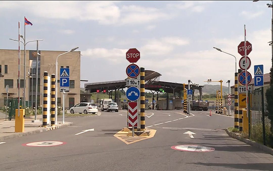 Բագրատաշենի մաքսատան տնօրենը հանդիպումներ է ունենում գործարարների հետ ու խոստանում արտոնություններ՝ ՔՊ-ին ընտրելու համար. «Ականատես»