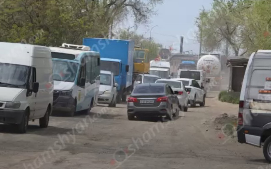 Լարված իրավիճակ՝ Երևանում. հարյուրավոր վարորդներ սպառնում են դիմել կտրուկ միջոցների