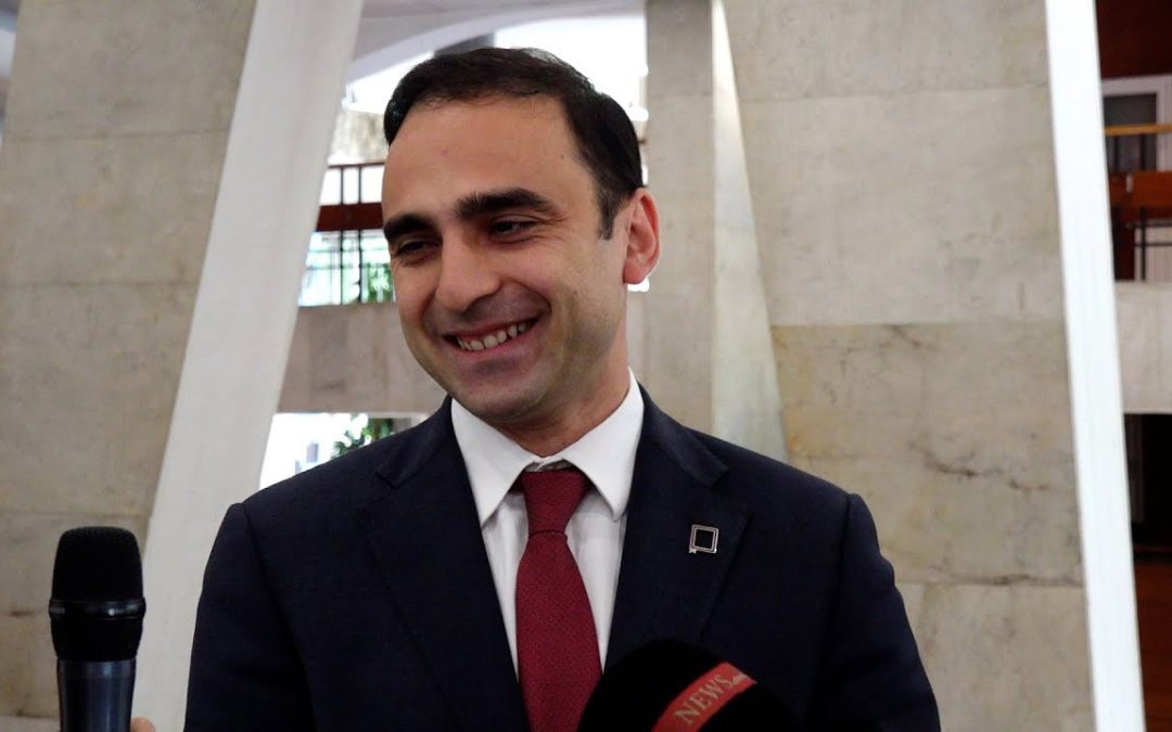 Ծննդատան աշխատակիցներին դռնեդուռ են գցում․ «Հրապարակ»