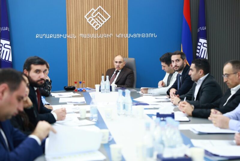 Իշխանություններն արդեն «փրփուրներից են կախվում»․ «Փաստ»
