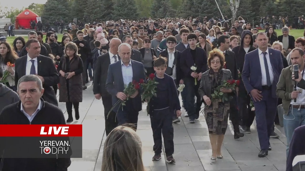 ԱՅՍ ՊԱՀԻՆ | ՈւՂԻՂ | ՀՀ երկրորդ նախագահ Ռոբերտ Քոչարյանը Ծիծեռնակաբերդում է