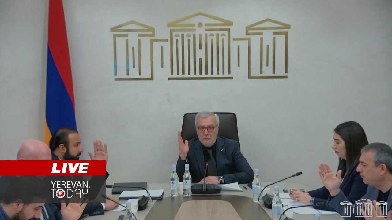 ԱՅՍ ՊԱՀԻՆ | ՈւՂԻՂ | ՆԳ նախարարն ու Պաշտպանուրթյան նախարարի տեղակալը խորհրդարանում են