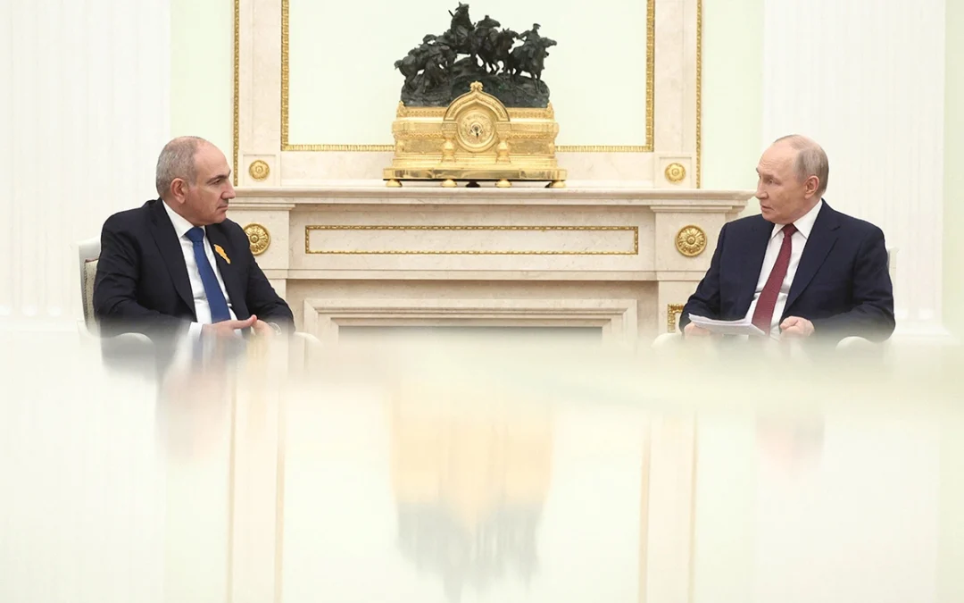 Согласно Пашиняну, он встретится с Путиным в июне