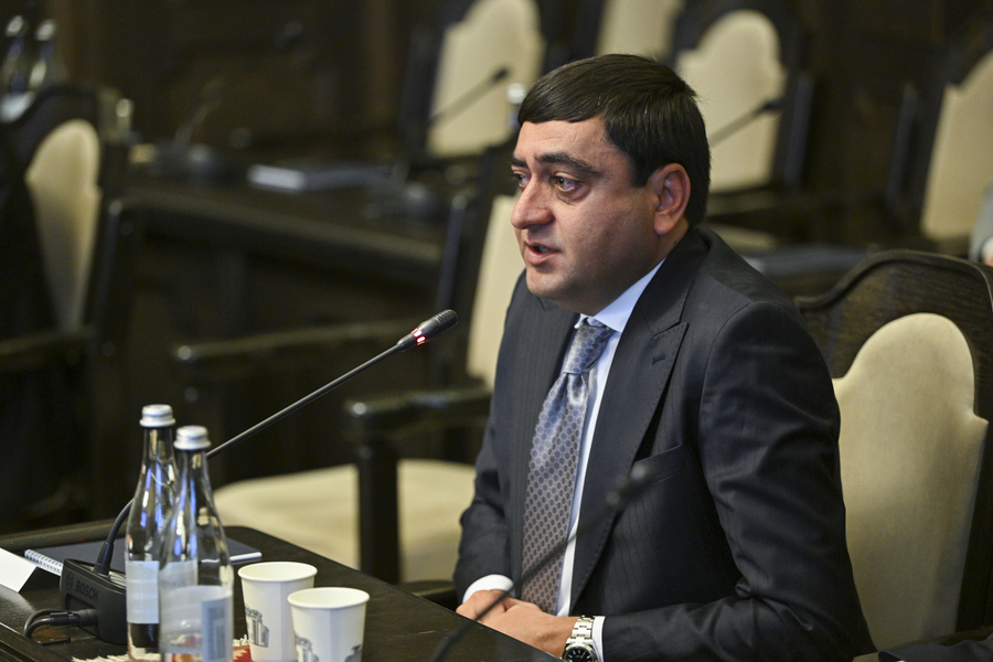 Մարզպետը նախընտրական ճնշումներ է գործադրում դպրոցների և մանկապարտեզների տնօրենների նկատմամբ․ «Հրապարակ»