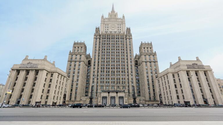 Москва призвала власти зарубежных стран эвакуировать дипломатов из Киева