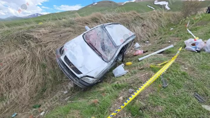 Դրախտիկ-Ճամբարակ ճանապարհին «Opel Zafira»-ն կիսակողաշրջված հայտնվել է դաշտում․ 4 վիրավոր կա