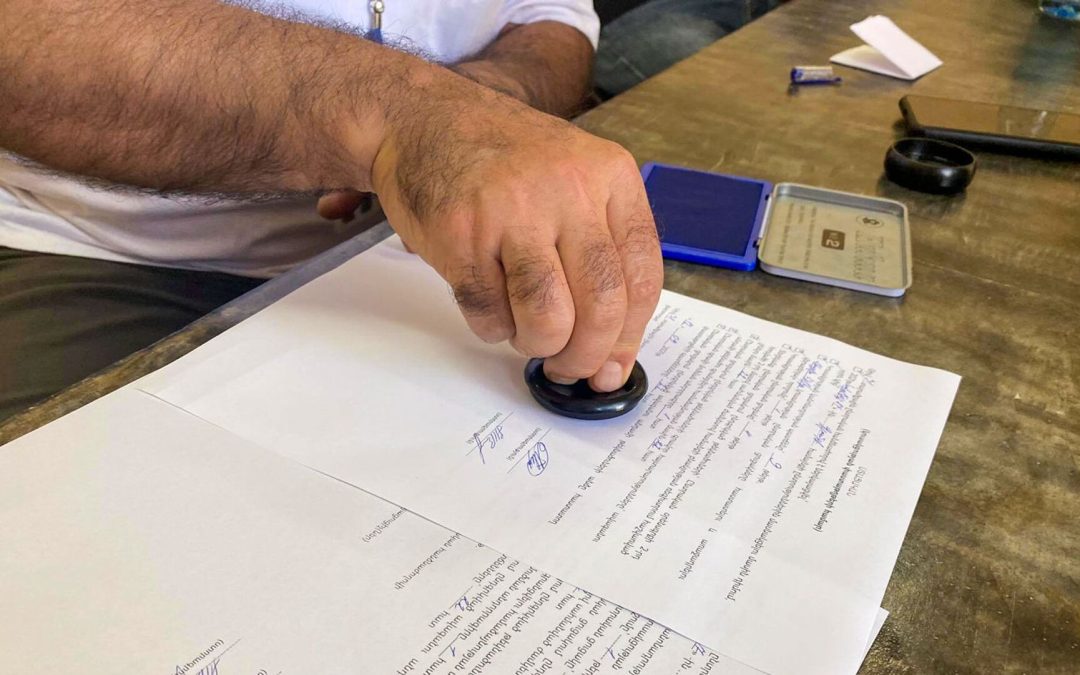 Իշխանությունն աշխատում է հանձնաժողովի ընդդիմադիր անդամների ուղղությամբ. «Հրապարակ»