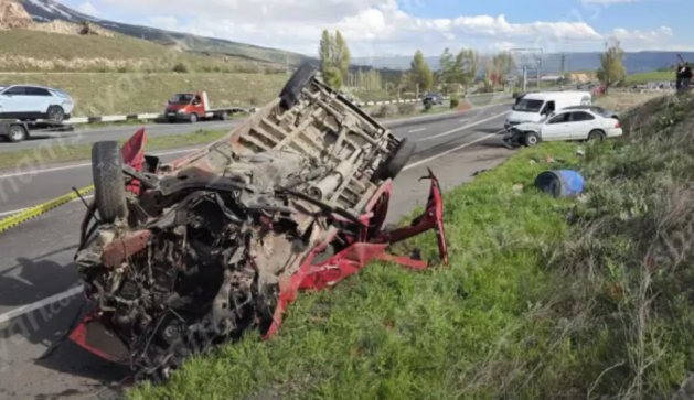Իջևան-Սևան-Երևան ավտոճանապարհին 5 մեքենա է բախվել․ վիրավորներ կան