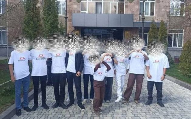 Наблюдательная миссия «Аканатес» заявила о вовлечении школьников в агитацию «ГД»