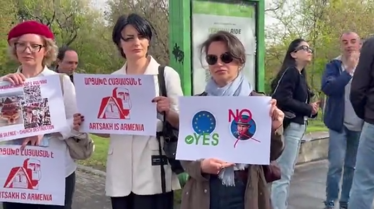 Արցախցիները եվրոպացիների ուշադրությունն են հրավիրում Բաքվում հայ գերիների առկայության վրա
