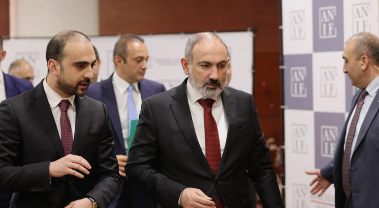 Ընտրություններից առաջ իշխանությունը որոշեց վերադարձնել ԱՆԻՖ-ով մսխված փողի մի մասը