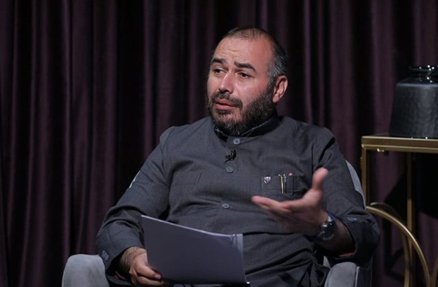 Կարգալույծ Արման Սարոյանը թեմի հաշիվներից ավելի քան 15 մլն դրամ է հանել՝ չունենալով իրավունք. փաստաբան