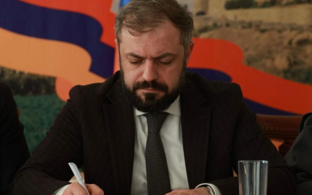 Նամակ ռուսաց նախարարին. Պապոյանը խնդրել է․ «Հրապարակ»
