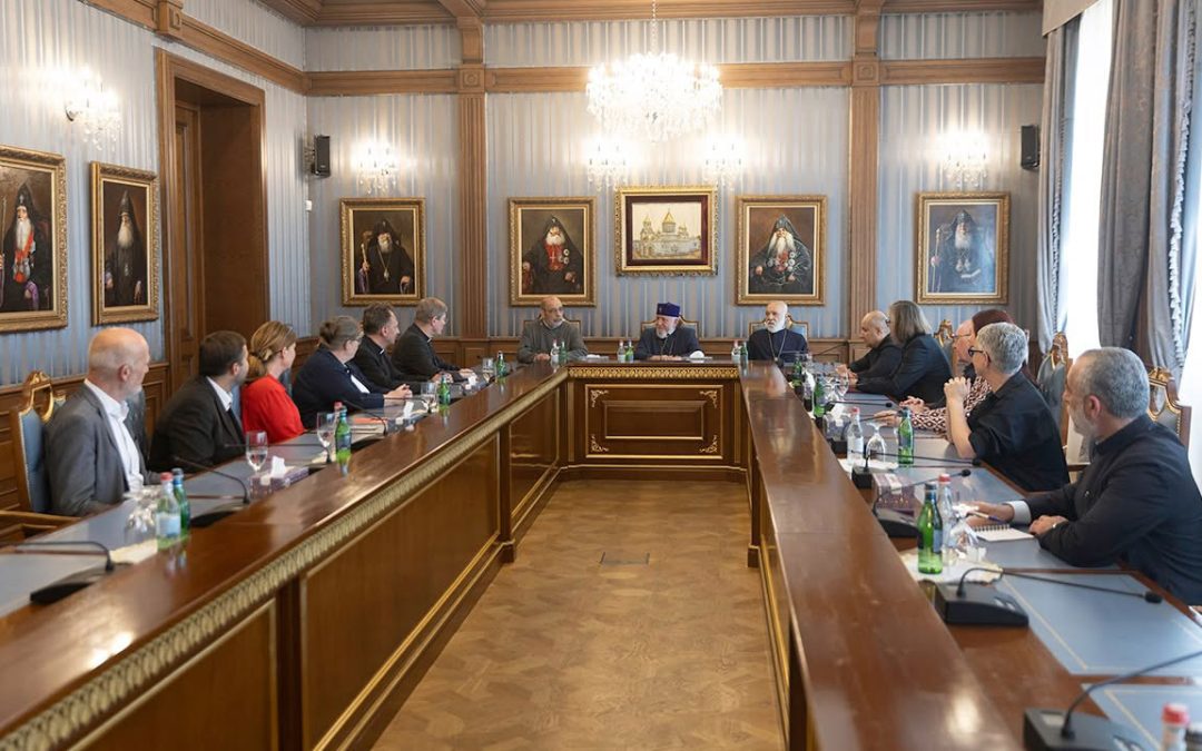 Վեհափառ Հայրապետը ընդունել է Գերմանիայի եկեղեցական բարեգործական կառույցների ներկայացուցիչներին