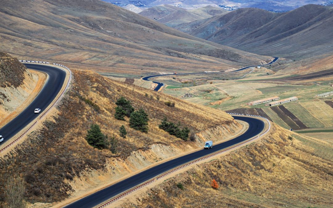 Փակ են Ամբերդ ամրոց և Քարի լիճ տանող ավտոճանապարհները