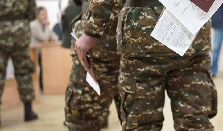 Կառավարությունը դադարեցրել է երկու մարզիկի զինծառայության տարկետումը