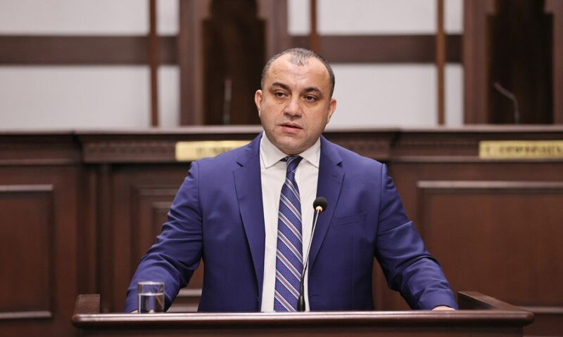 Երկու բնակարան Երևանում, ավտոկայանատեղի, 90 մլն դրամ եկամուտ․ ի՞նչ է հայտարարագրել ՍԴ նախագահը. 24News