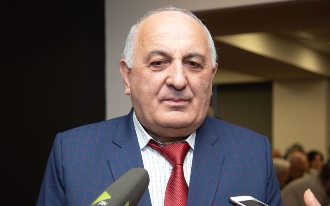 Գորիսում խուզարկվել է «Սյունյաց երկիր» թերթի խմբագրի բնակարանը