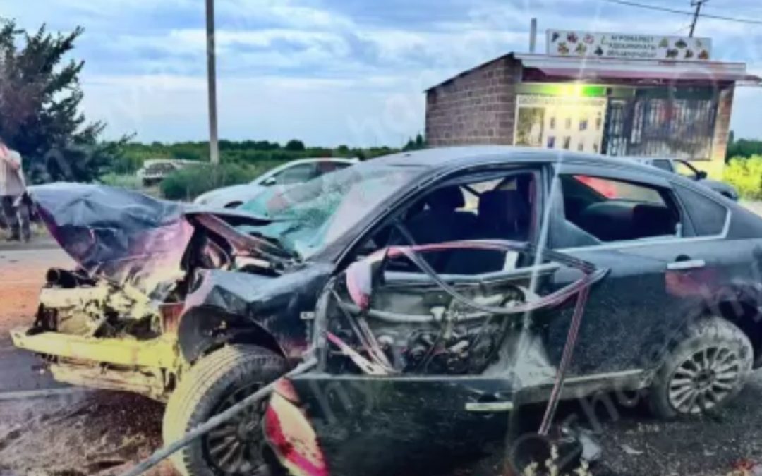 18-ամյա ժամկետային զինծառայողը «Nissan»-ով բախվել է ծառին․ նա հոսպիտալացվել է