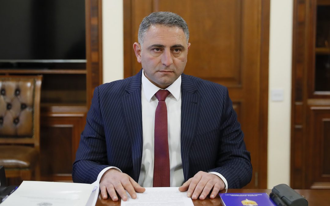 Քննչականի պետը ՊՊԾ պետին է պարգևատրել․ «Հրապարակ»
