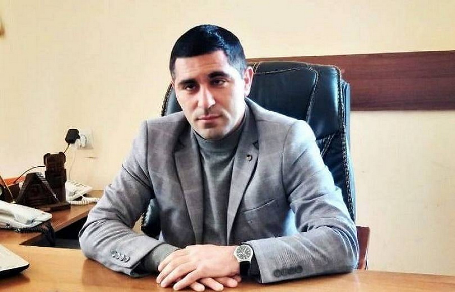 Դատարանը Ասկերանի քաղաքապետ Հայկ Շամիրյանի նկատմամբ կայացրեց արդարացման վերդիկտ. փաստաբան