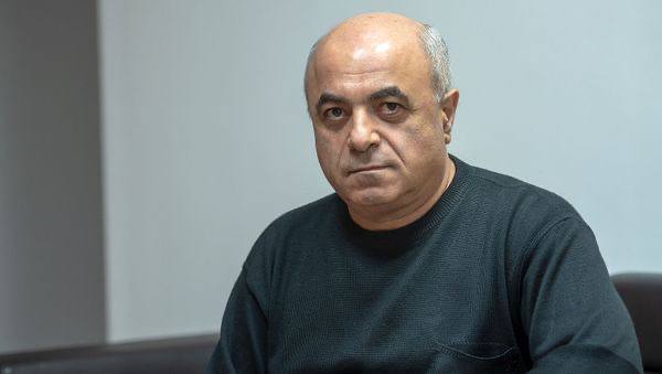Правоохранители с утра проводят обыск в квартире Ерванда Бозояна