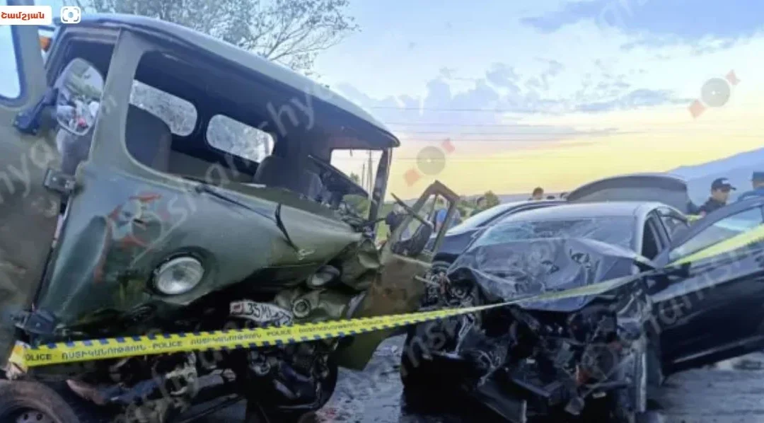 Ալափարսում բախվել են «ՈւԱԶ»-ն ու «Hyundai»-ն, կա 2 զոհ և 3 վիրավոր