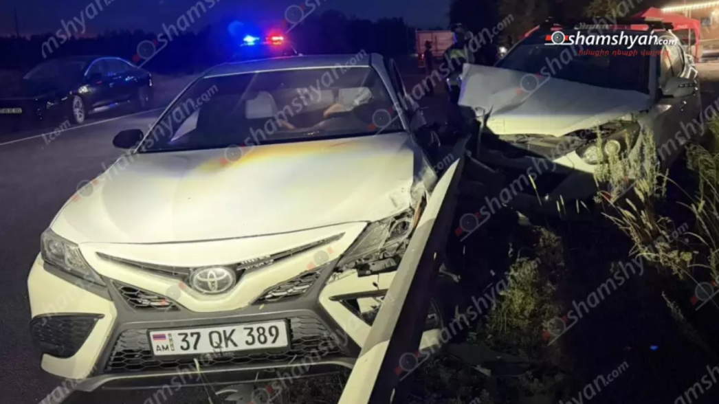 Սևան-Մարտունի ավտոճանապարհին բախվել են «Toyota Camry»-ն և «Hyundai ix35»-ը․ կան վիրավnրներ