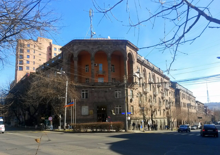 Բրյուսովի համալսարանի ամբիոնի վարիչը մեղադրվում է կաշառք ստանալու մեջ