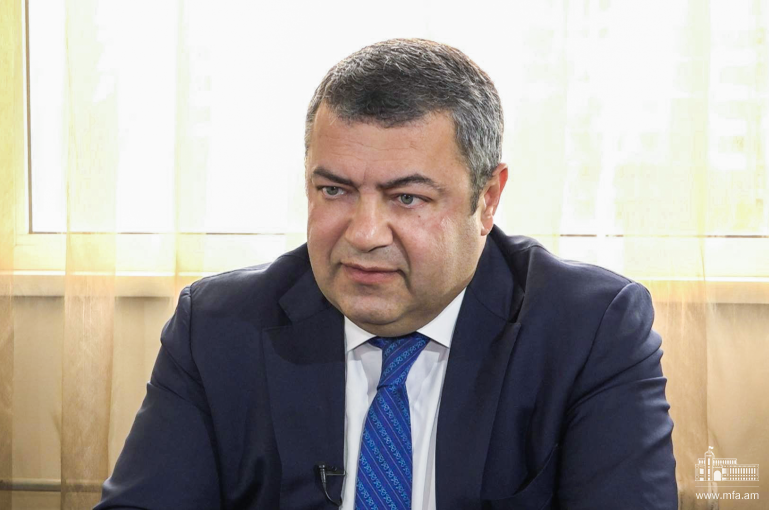 Ո՞վ է ԱԺ արտաքին կապերի վարչության պետ Տիգրան Սեյրանյանը և ի՞նչ ունեցվածք ունի․ «Ժողովուրդ»