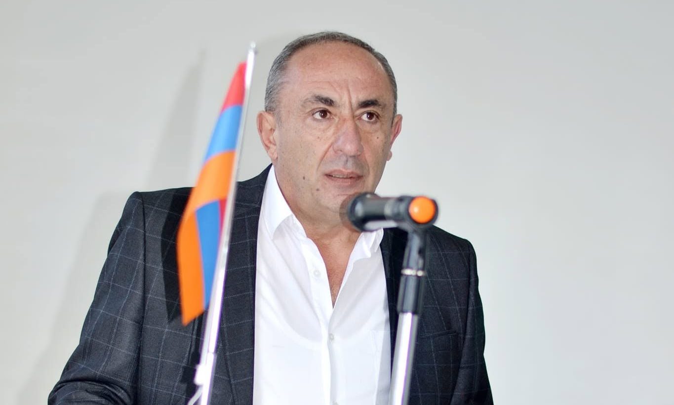 1787891311_qj8zyeFS_large