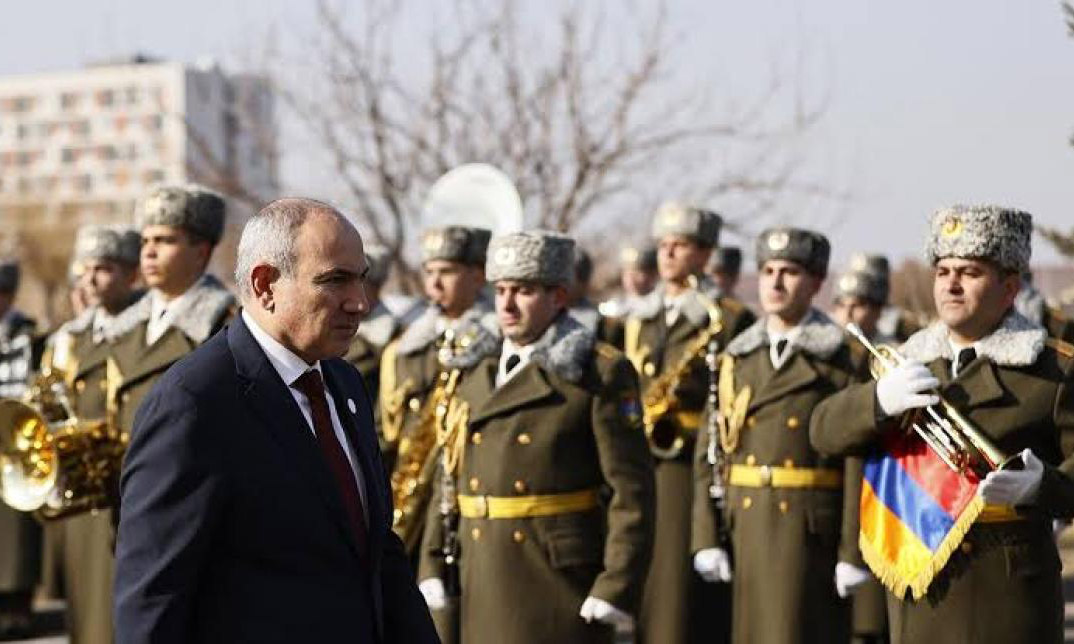 Հաջորդը զինվորականներն են․ «Հրապարակ»