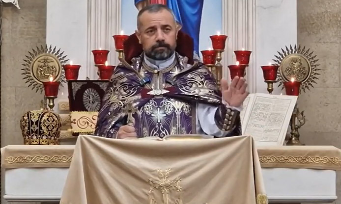 Վա՛յ ու հազար ամո՛թ ինձ, քեզ ու ամենքիս, որ հանդուրժում ենք այս մղձավանջը. Տեր Սեբեոս քահանա