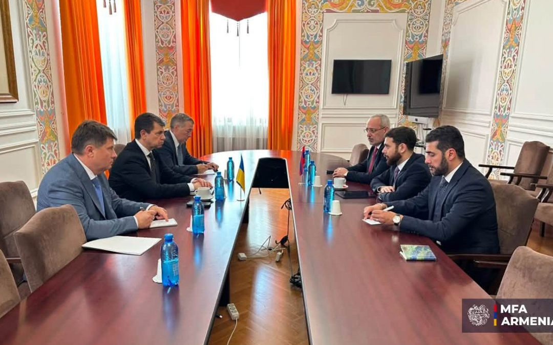 Հայաստանն ու Ուկրաինան կարևորել են երկկողմ կապերի հետագա ամրապնդումը