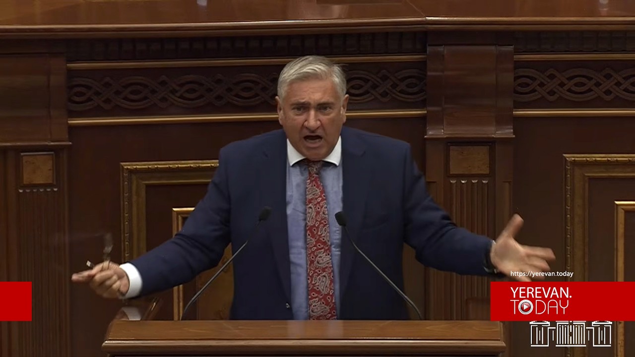 Ձեր բոլոր ապօրինությունները հիմնավորում եք՝ «ժողովուրդը ասեց, ժողովուրդը ասեց»․ Սովետն է էլի․ Արթուր Խաչատրյան