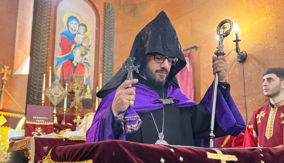 Գնացե՛ք ոչ միայն լուսավորվելու, այլ՝ լուսավորելու․ Տեր Ռուբեն