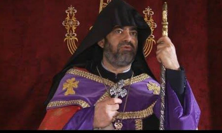 Տիրադավ արքեպիսկոպոսին՝ պատվավոր քաղաքացու կոչում․ հաջորդ քայլը Կաթողիկոսի թեկնածո՞ւն է․ «Հրապարակ»