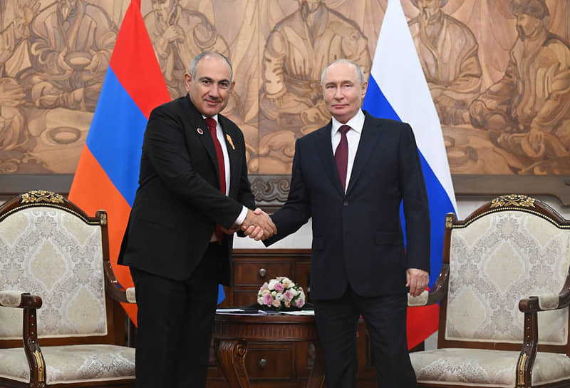 Путин предложил Пашиняну дать народу выбор в вопросе вступления в ЕС