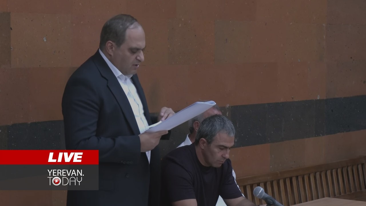 ԱՅՍ ՊԱՀԻՆ | ՈւՂԻՂ | Դատական նիստ՝ Կաթողիկոսի եղբոր և նրա որդու գործով