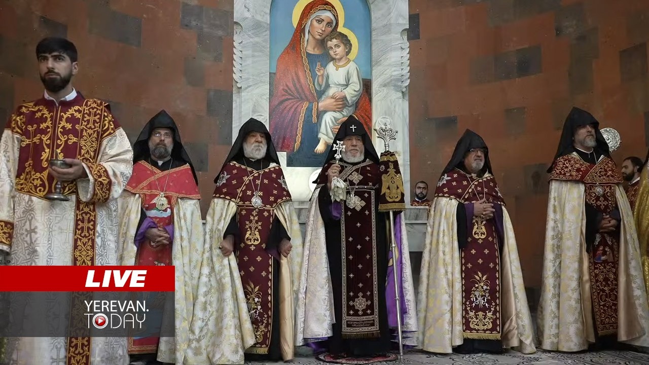 ԱՅՍ ՊԱՀԻՆ | ՈւՂԻՂ | Վեհափառի ձեռամբ օծվել է Բյուրեղավանի նորակառույց եկեղեցին