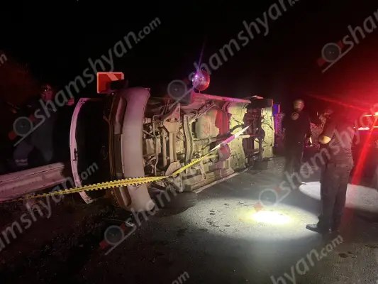 Կապան-Գորիս ճանապարհին «Mercedes Sprinter»-ը կողաշրջվել է․ 11 վիրավորների մեծ մասը անչափահասներ են