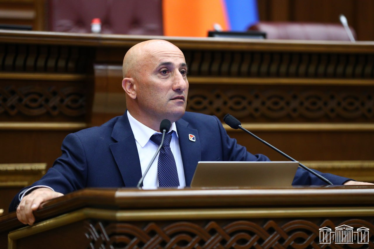 vahagn-hovakimyan-aj-1