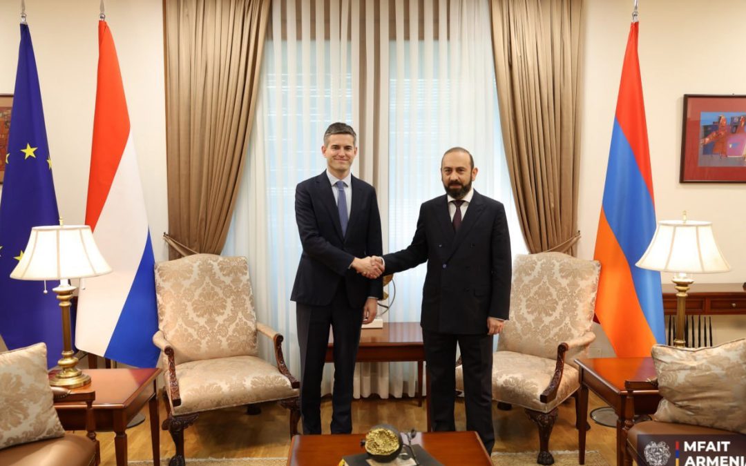 «Դիվանագիտությունը ծաղկում է»․ Նիդերլանդների արտգործնախարարը ծաղկաբուծական ջերմոց կայցելի