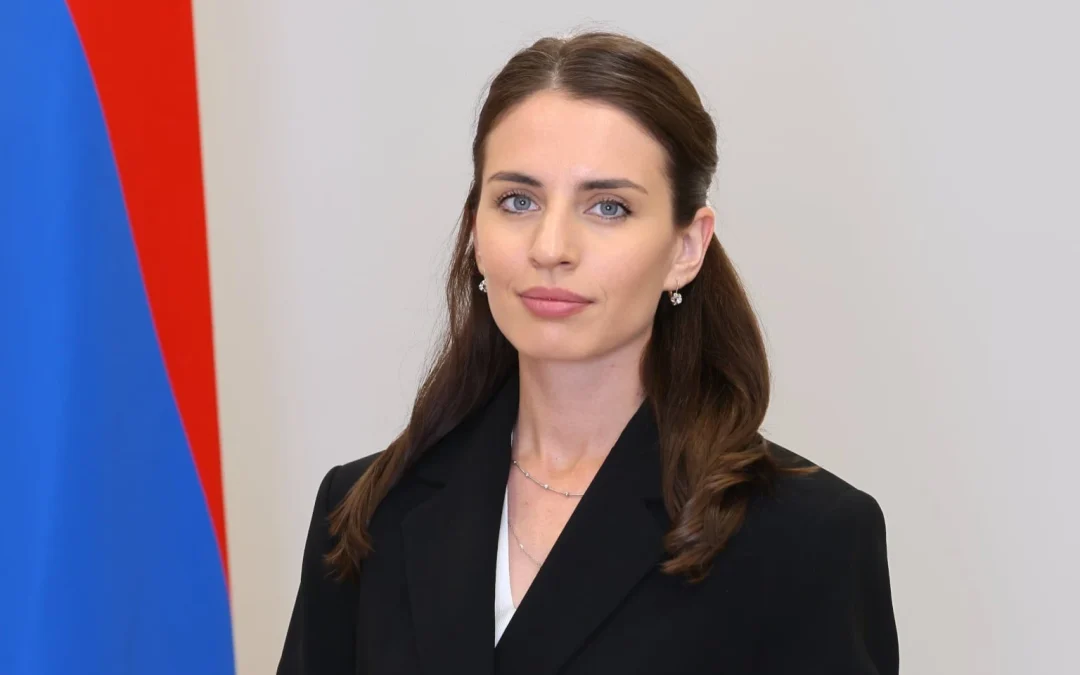 Փոխնախարարն ԱԱԾ-ի կողմից ստուգման է ենթարկվել. «Հրապարակ»