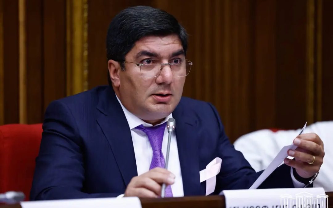 Խորհրդարանի պատմության համար աննախադեպ իրավիճակ է. Մեսրոպ Մանուկյան