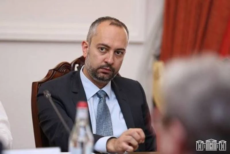 Դիջեյ Էդոն նախագիծ է մշակել եկեղեցու վերաբերյալ. «Հրապարակ»