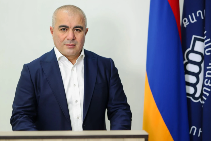 ՔՊ-ականը՝ ԱԺ-ում «առյուծացած». ո՞վ է ընդդիմադիրների վրա հարձակվող Տիգրան Գալստյանը. «Ժողովուրդ»